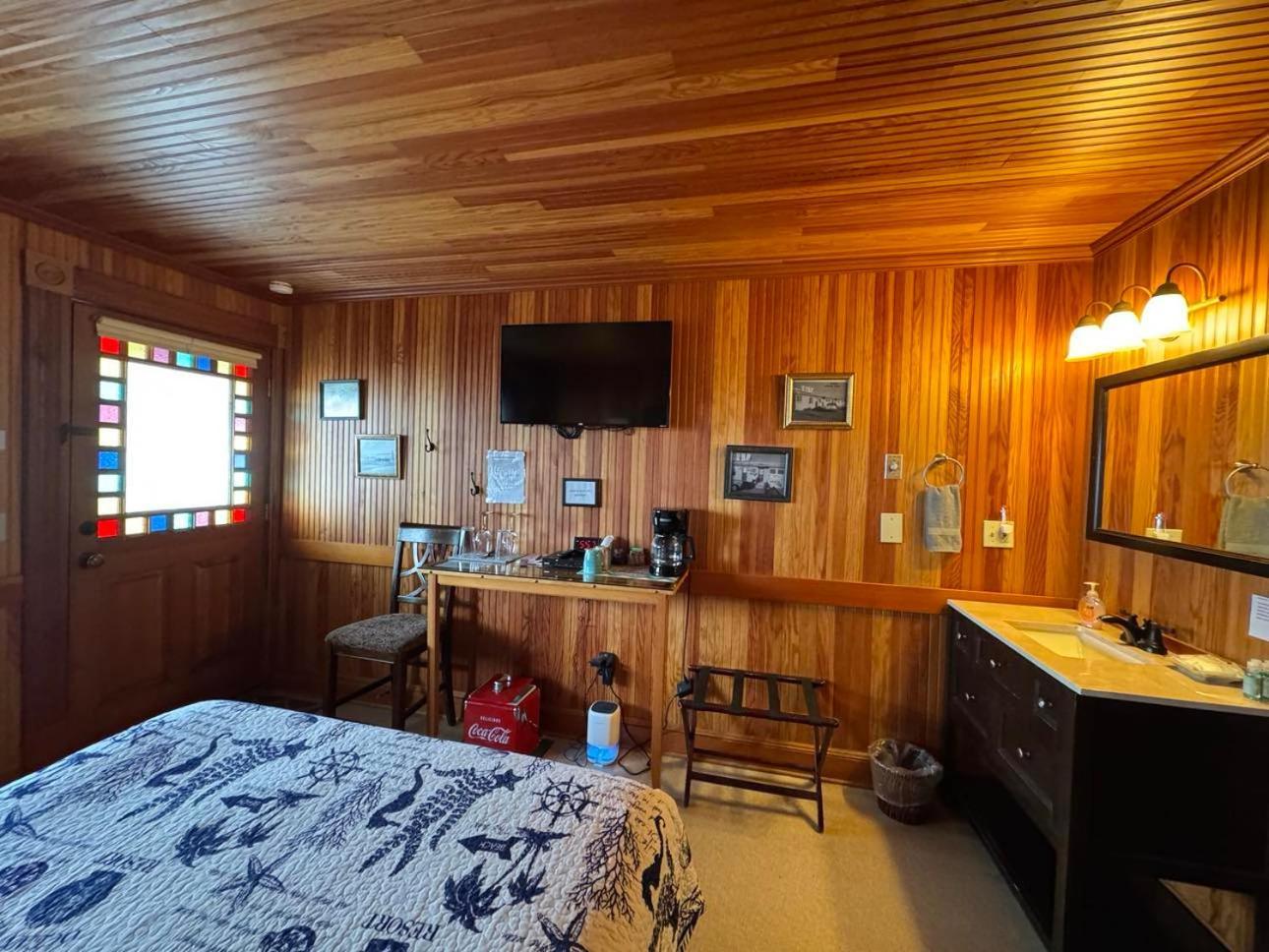 Whistling Winds Motel Lincoln City Exterior foto
